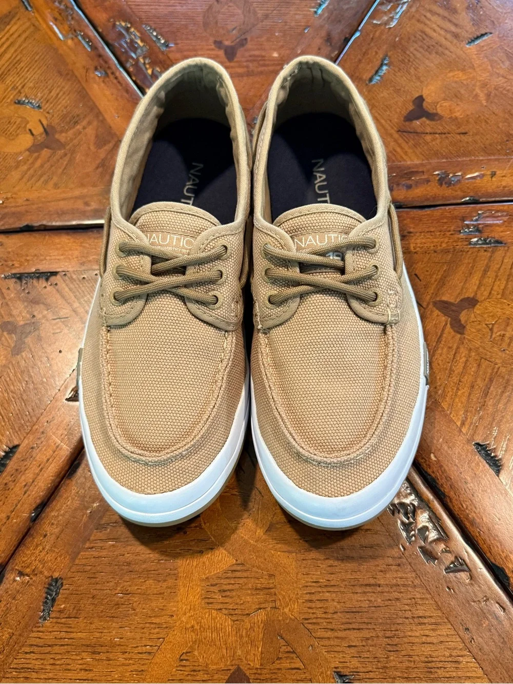 Nautica Men’s Tan Canvas Boat Shoes Sz 8.5